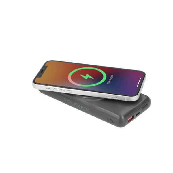 Solekick™ MagClick™ 10000 15W Wireless Power Bank - Image 2