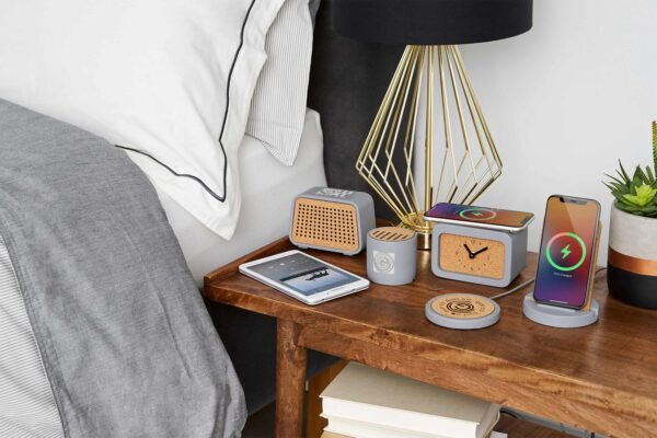 Set in Stone Wireless Charging Stand - Image 5