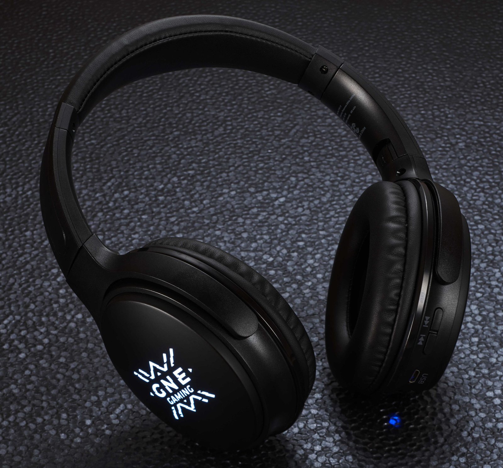 Light Up Logo Bluetooth Headphones - Image 5