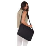 Case Logic Invigo Recycled 16” Messenger Bag - Image 17